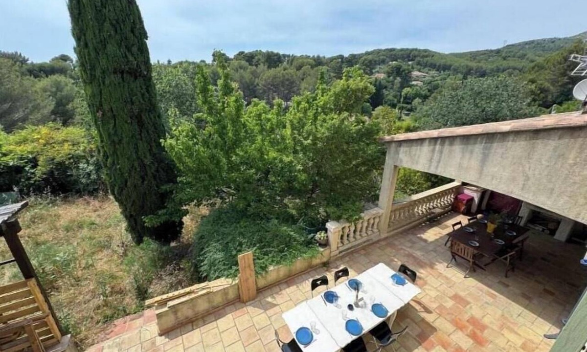 La Treille Cabin | Villa Manon