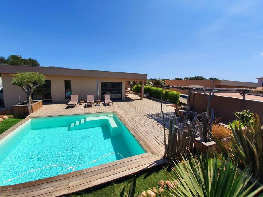 Lecci Villa | Villa Onda piscine chauffée 3 ch plage 1 km de la plage
