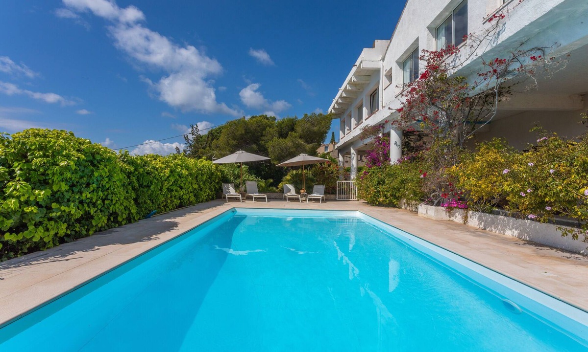 Les Issambres Villa | Villa "Paradis" with Sea View, Private Pool and Wi-Fi