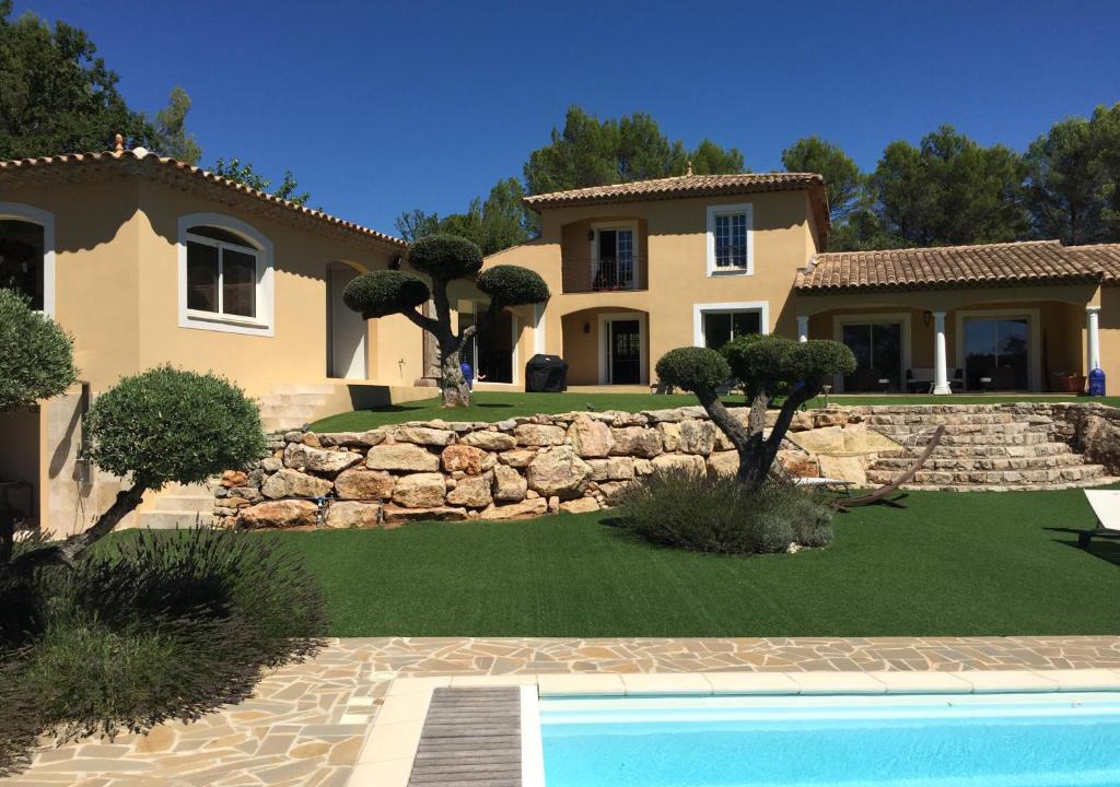 Les Arcs-sur-Argens Villa | Villa Sanata