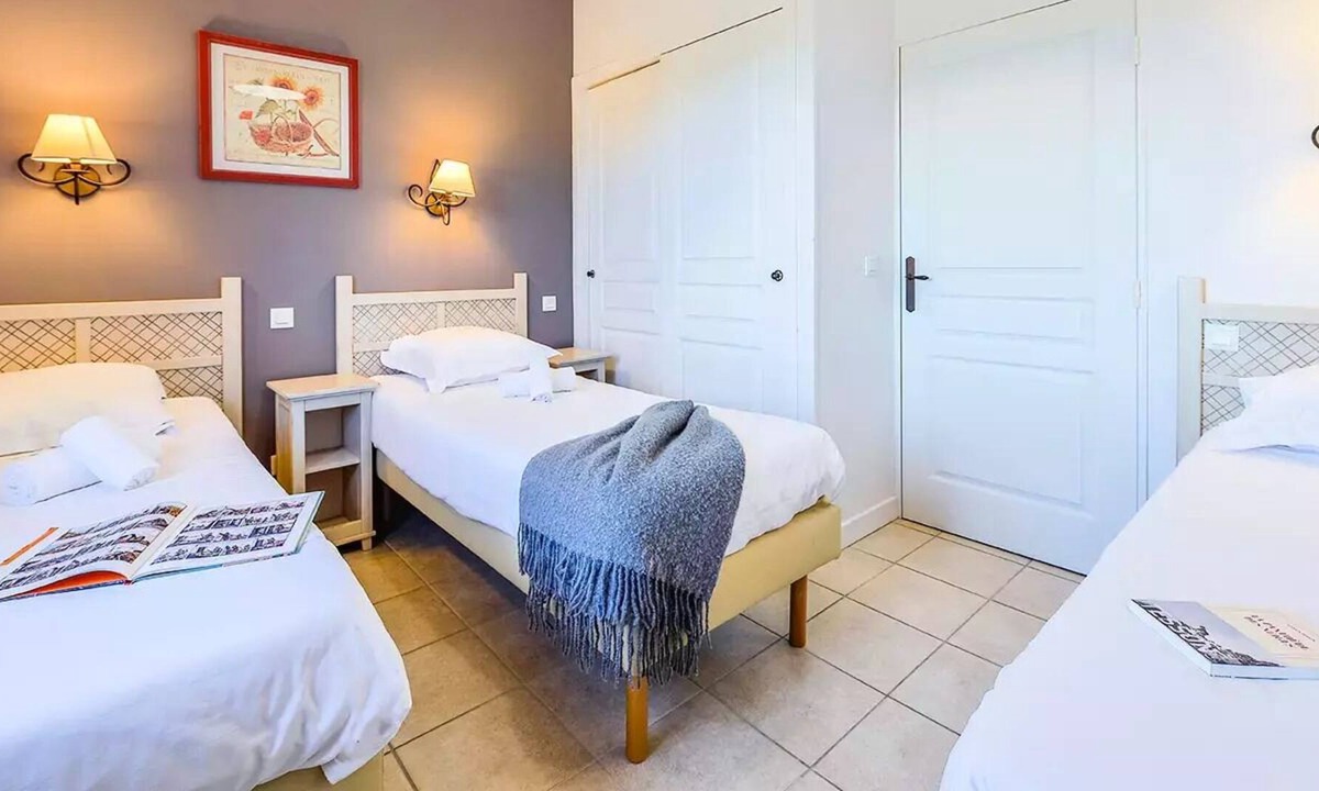 Rouret House | Village Pierre & Vacances Le Rouret *** - House 4 people - 1 bedroom - Spacious terrace
