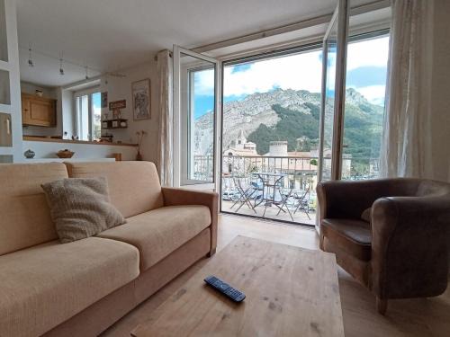 Sisteron Apartment | Vue d'Exception Citadelle et Rocher de la Baume