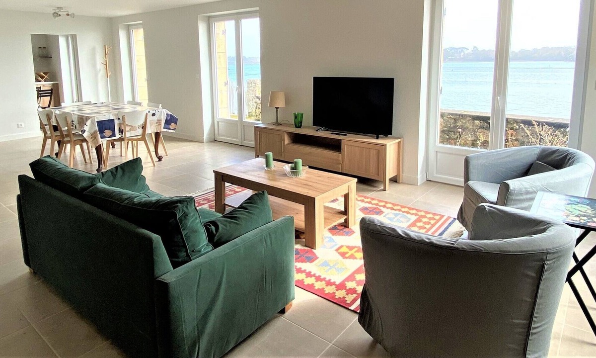 Sainte-Helene House | Waterfront house, exceptional panorama