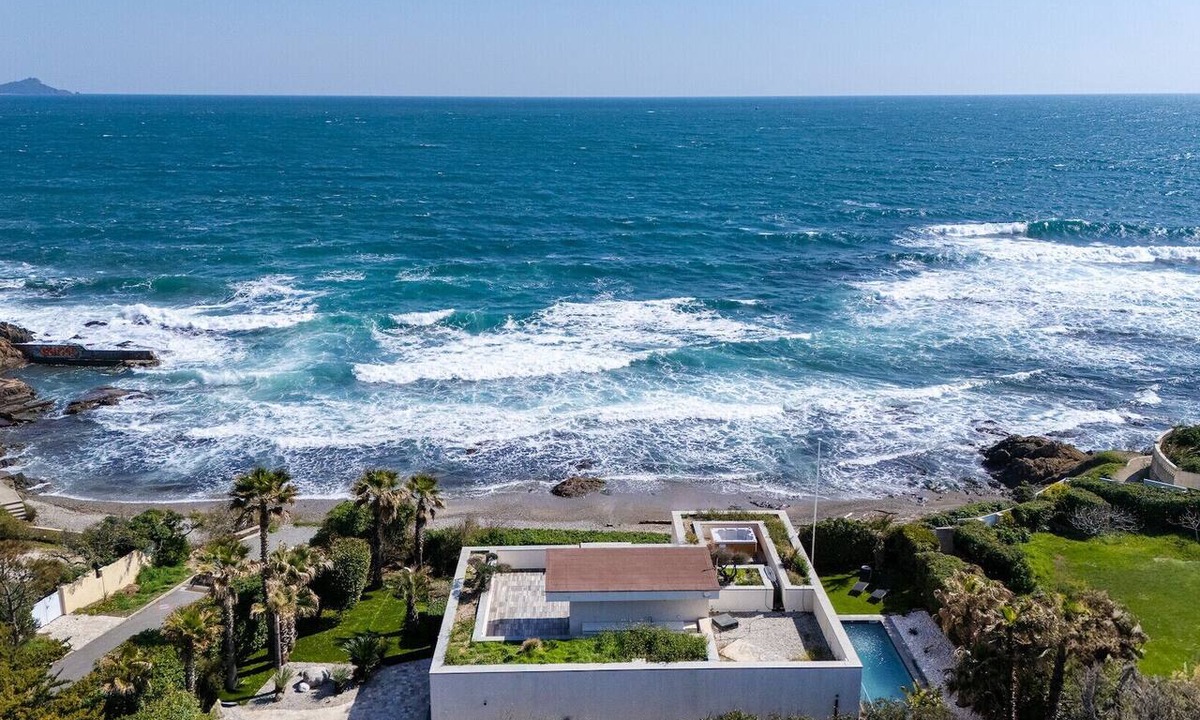 Saint-Aygulf Villa | Waterfront luxury villa with a pool and shops within walking distance.