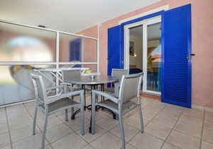 1 bedroom gorgeous apartment in Propriano