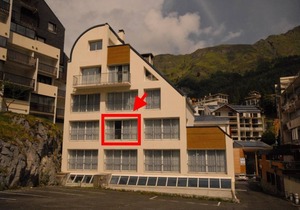 20m from resort center, 3rd floor, view ski slopes, fitness, swimming pool, sauna, tv, ski locker