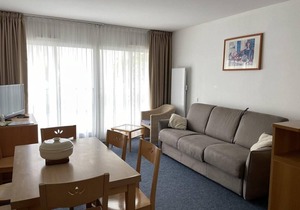 20m from resort center, 3rd floor, view ski slopes, fitness, swimming pool, sauna, tv, ski locker