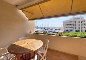 Air-conditioned T2 with pool, parking - Bormes-les-Mimosas