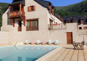 Appartement cosy 2 pièces avec terrasse et piscine à Vignec - FR-1-504-139