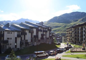 Cozy studio 4 ppl, south balcony, Tignes center
