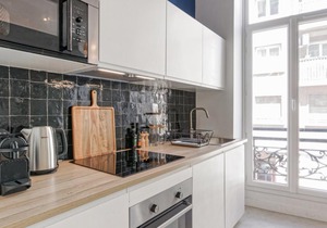Large and bright flat in Marseille, one street from the Old Port - Welkeys