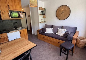Studio cabine 24m² au pied des pistes avec balcon - FR-1-557-115