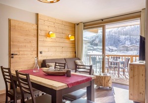 Wifi, 300m from resort center, swimming pool, balcony, tv, ski locker, 57-58m², Tignes