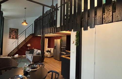 Santy - La Plaine Apartment | À l atelier de Jules