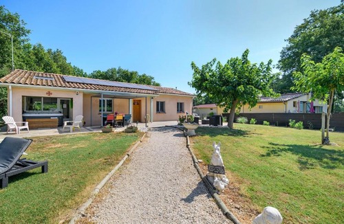 Roquemaure House | Évasion dans les vignes, Spa !