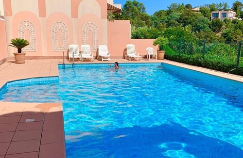 Theoule-sur-Mer Apartment | 1 bed apt, shared pool, FREE wifi, in a small complex, mountain and sea views.