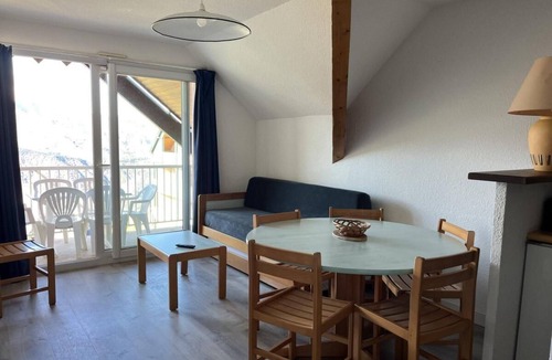 Peyragudes Apartment | 100m from resort center, 5th floor, jacuzzi, hammam, terrace, balcony, tv, ski locker, 35m²