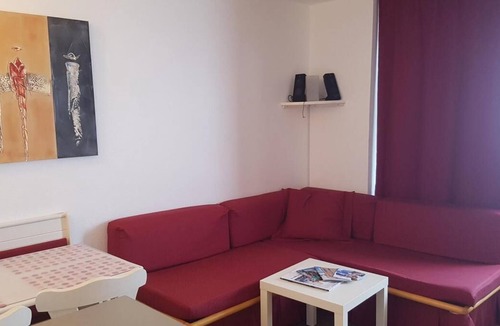 Reberty Apartment | 100m from shops, 3rd floor, view mountain, balcony, tv, 25m², Les Menuires