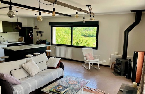 Castellane House | 110 m2 in an old warehouse between lakes and mountains in the Verdon gorges