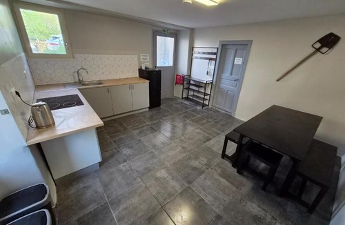 Senergues Hostel | 16 Chemin De Compostelle