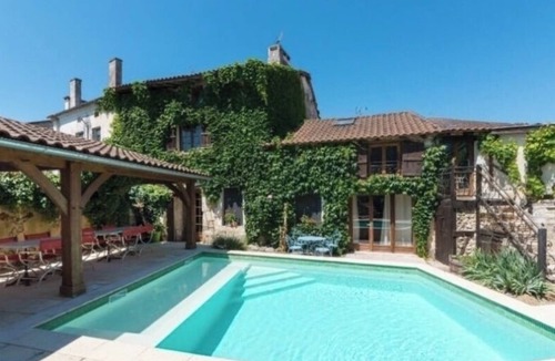 Tocane-Saint-Apre House | 175m2 from the 18th century just for you!