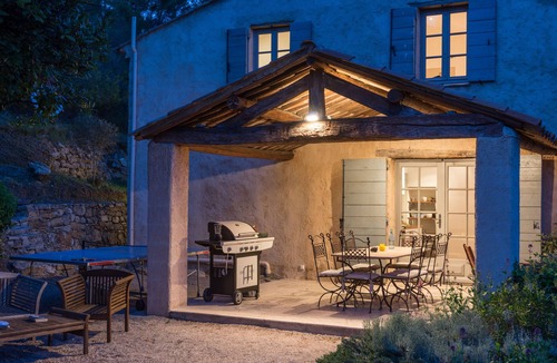 Cotignac House | 19th Century Provencal Bastide and Infinity pool