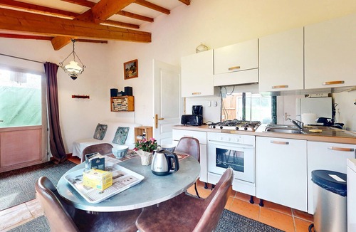 Sainte-Alvere House | 2 bedroom awesome home in Val de Louyre et Caude