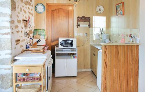 Plobannalec-Lesconil House | 2 Bedroom Amazing Home In Lesconil