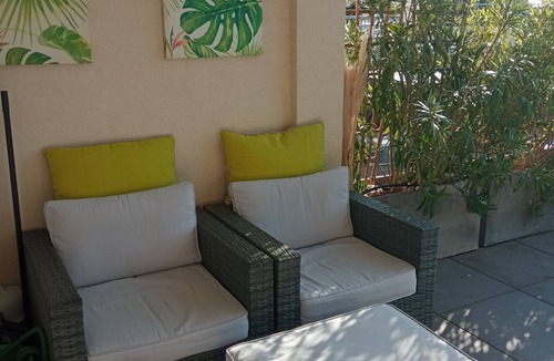 Plage de la Garonnette Apartment | 2 Pièces Face Plage vue Mer, Terrasse, Piscine, Ascenseur