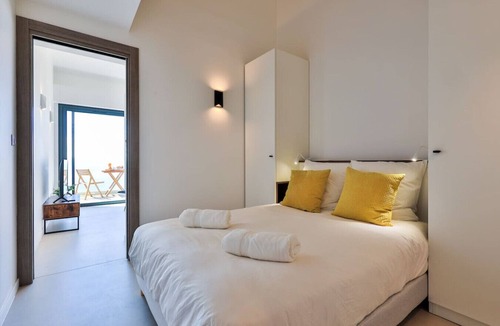 Le Rayol Apartment | 2-room apartment with panoramic sea view