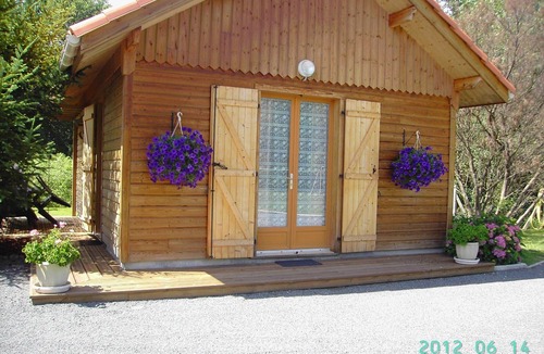 Biscarrosse Ski Chalet | 2-Star Air-Conditioned Chalet for Rent in Biscarrosse