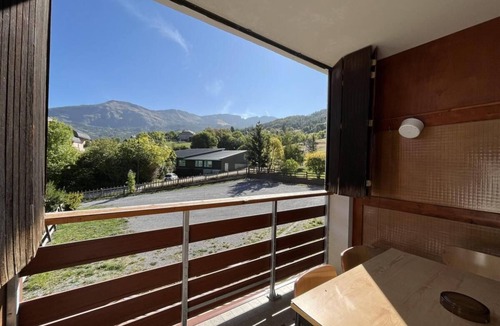 Le Sauze Apartment | 200m from shops, 2nd floor, balcony, tv, 75m², Sauze - Super Sauze
