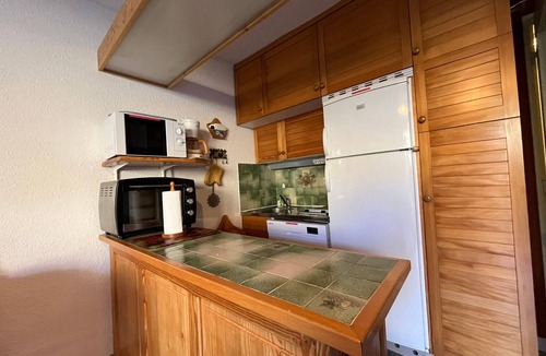 Le Super-Sauze Apartment | 28m² Studio at the slopes base, 4 pax, Les Cimes residence