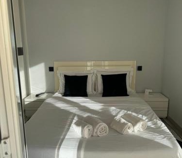 Beausoleil Apartment | 3 pièces avec vue mer à 5 min de la gare et 10 min du centre