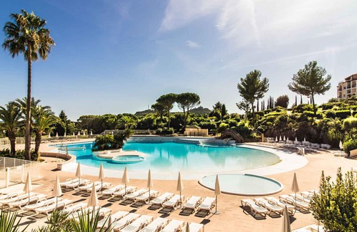 Cap Esterel Apartment | 3-room apartment with terrace, pool, and parking in Saint-Raphaël
