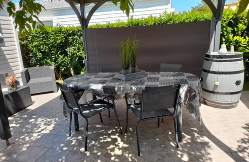 Dolus-d'Oleron Ski Chalet | 3-room mobile home in Dolus-d'Oléron - Sleeps 4 people
