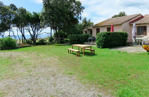 Talasani Other | 35 m² Accommodation ∙ 3 bedrooms ∙ 6 guests
