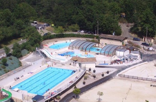 Monclar-de-Quercy Resort | 35 m² Resort ∙ 2 bedrooms ∙ 4 guests