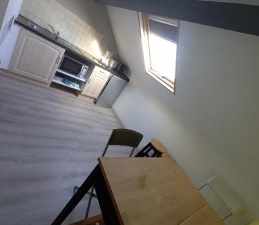 Kerroch Apartment | 3p-institut