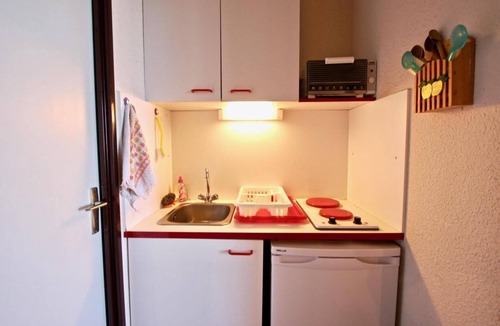 Chamrousse Apartment | 3rd floor, balcony, tv, ski locker, 23m², Chamrousse