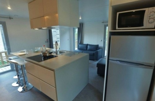 Puget-Theniers House | 40m² Mobile Home with Terrace, Sleeps 5, Safe