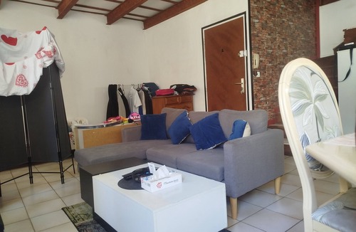 Le Camas Apartment | 45m2 mezzanine apartment 2 steps from downtown Marseille.