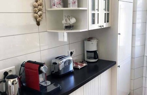 Riou - Petit Juas - Av de Grasse Apartment | 48. Bright and charming apt with a lovely view, two bedrooms and two bathrooms