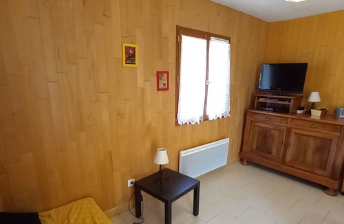 Saint-Jacques-des-Blats House | 4kms from the Super Lioran resort. Auvergne Cantal