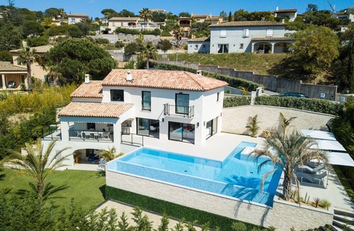 La Nartelle Villa | 5-star deluxe property with marvelous decoration close to the golf course