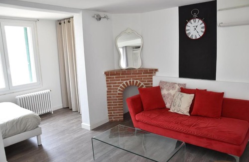 Antibes City Centre Apartment | 7 Avenue de Provence