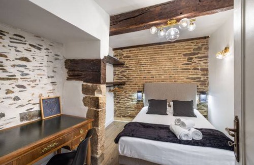 Dinan - Saint-Malo Apartment | 84 m² Apartment ∙ 3 bedrooms ∙ 4 guests