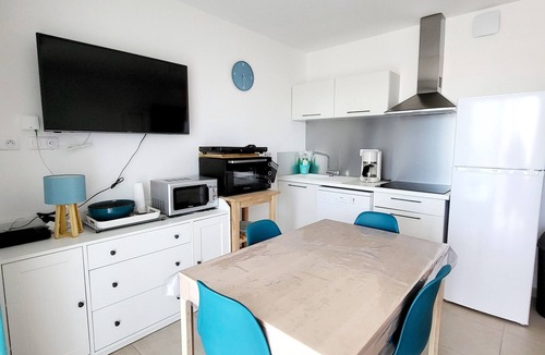Bravone Apartment | 9 pers Beach 100m away Swimming pool-Parent's suite