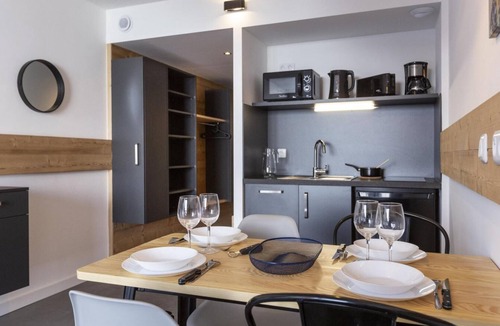 Arc-2000 Apartment | 9th floor, view mountain, balcony, tv, 28m², Les Arcs