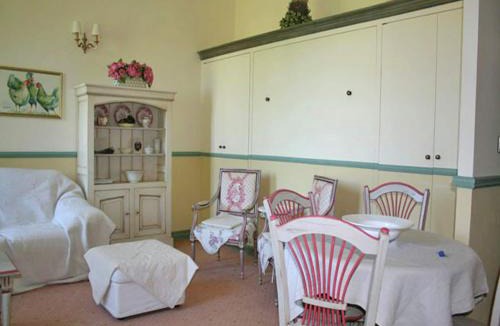 Montbrun-les-Bains Apartment | A beautiful 2 persons studio in a chateau with swimming pool